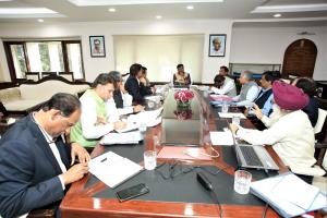 Mansukh Mandaviya Mos held an eclectic meeting - 3